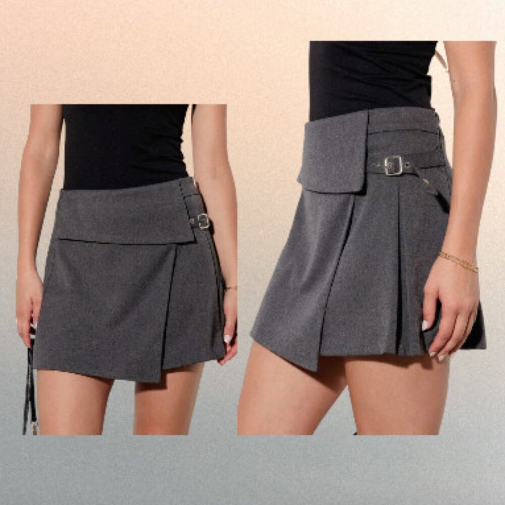 Mustard Seed Gray Pleated Mini Skirt with Buckle Detail